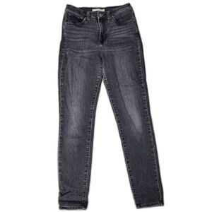 Levi's 721 High Rise Skinny Vintage Wash Black Jeans Size 28